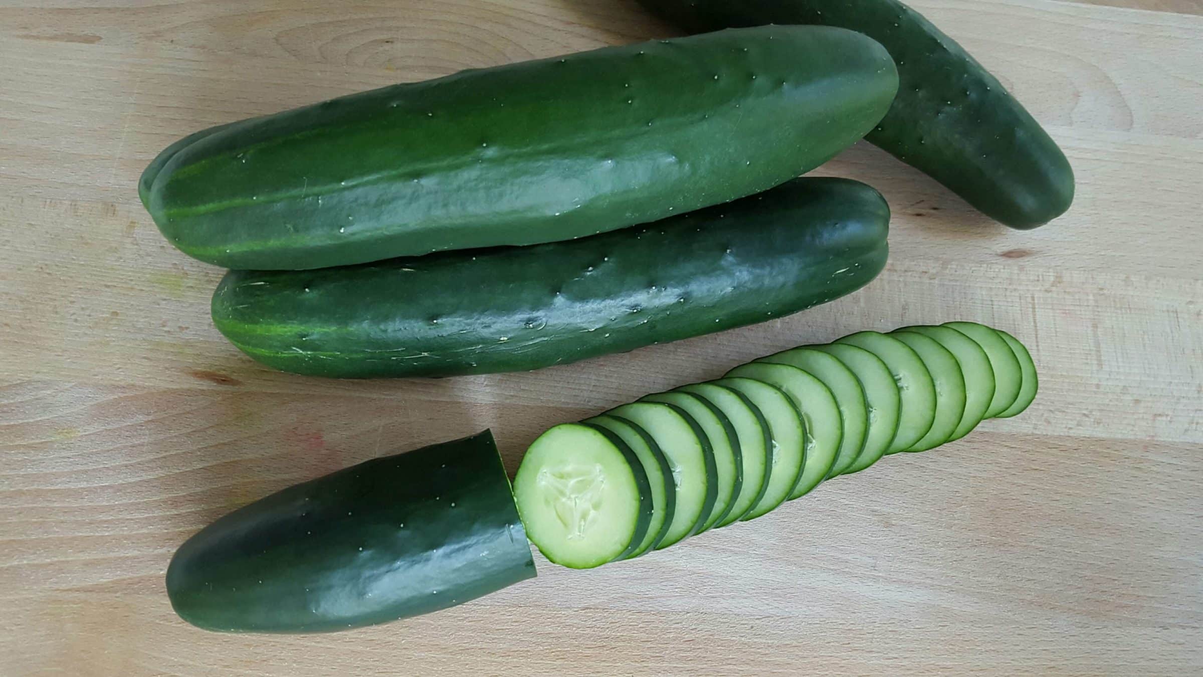Diamondback Cucumber (Not Treated)